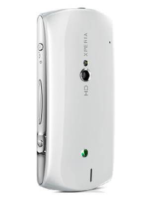 Sony Ericsson Xperia Neo V Review