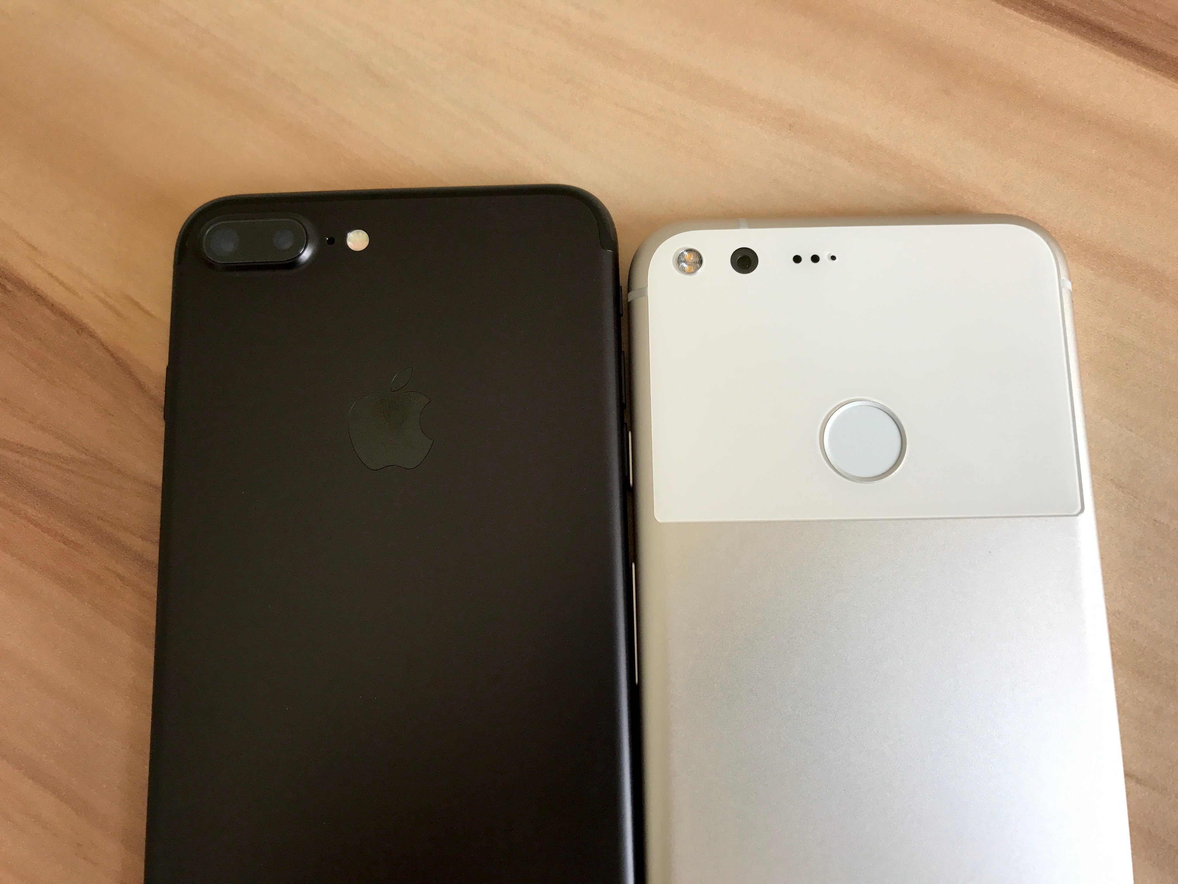 Google pixel iphone 7. Google Pixel vs iphone 7.